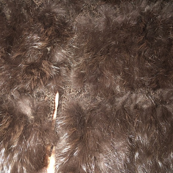 Kathrine Banlay size XL brown updated rabbit fur & knit vest  hook & eye closure - Picture 8 of 12